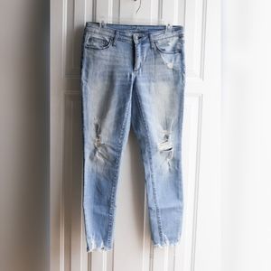 Universal Threads distressed jeans